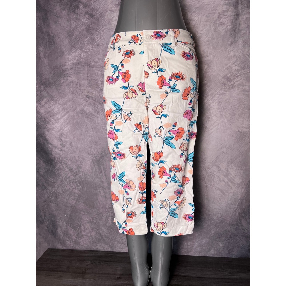 St. John's Bay Vibrant Floral Capris Blue Red White Retro Pattern Size 10